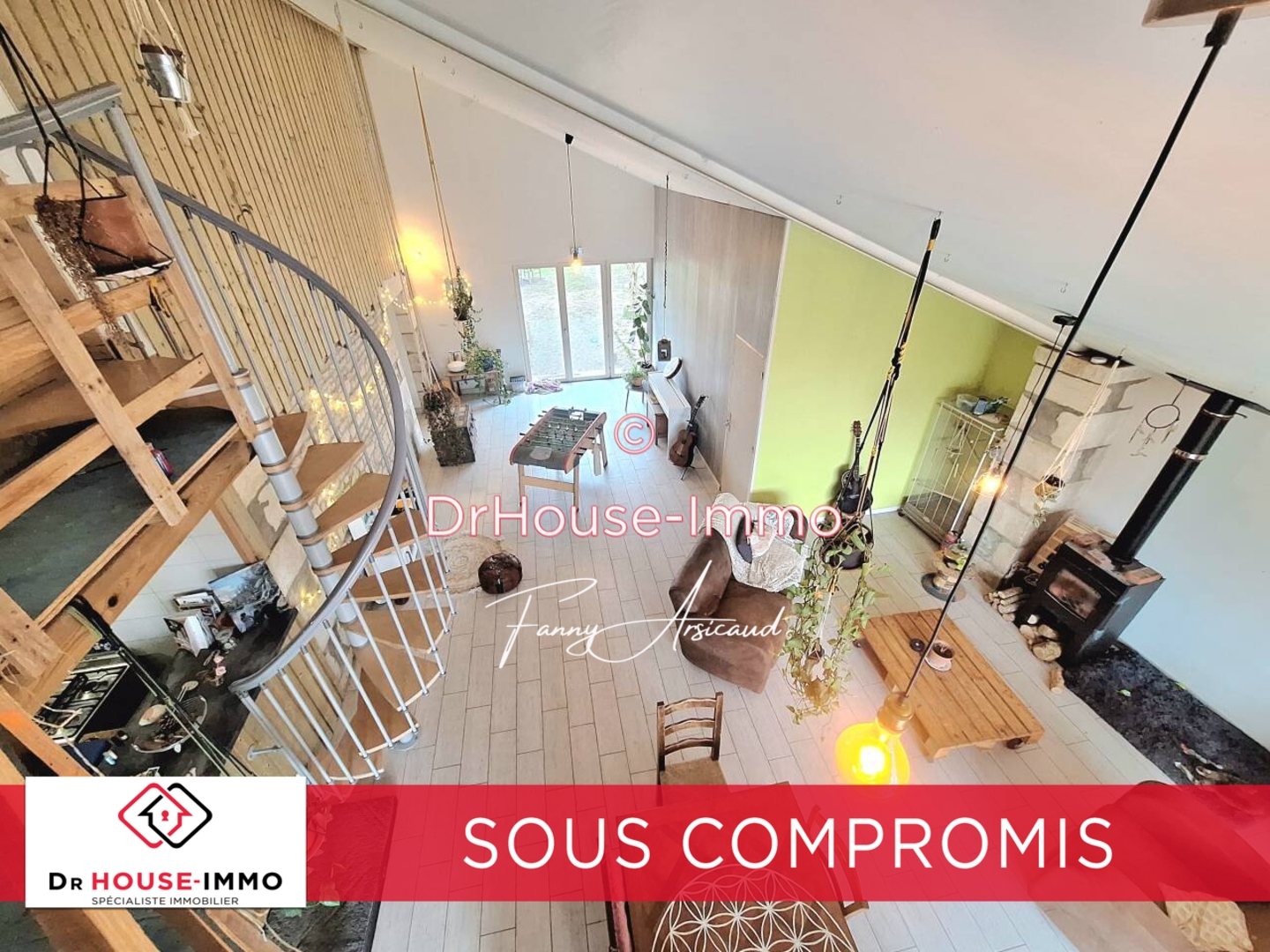 Photo 3 : Vente Maison 8 pièces Saint-Sigismond 285 m²