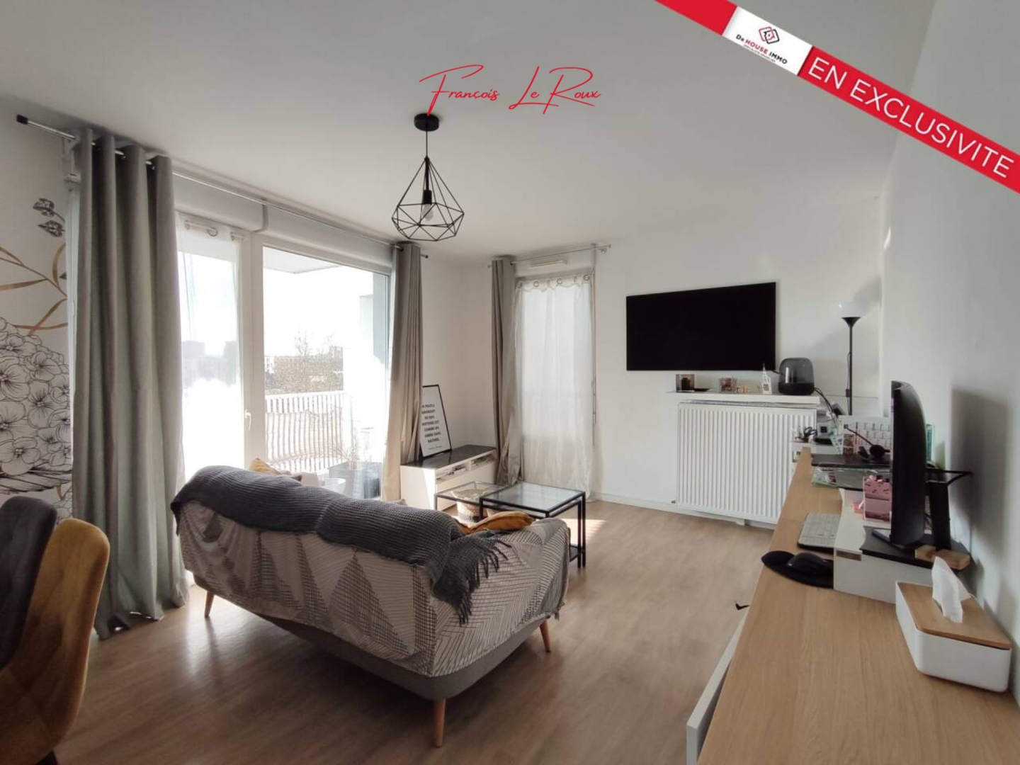 Photo 1 : Vente Appartement 4 pièces Mantes-la-Ville 77 m²