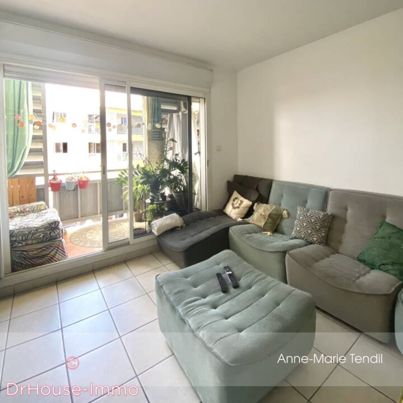 Photo 1 : Vente Appartement 3 pièces Saint-Denis 72 m²
