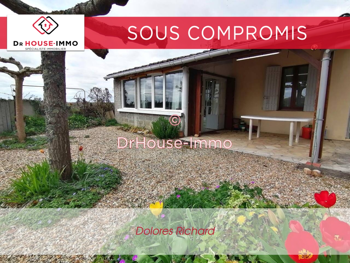 Photo 1 : Vente Maison 5 pièces Lussac 81 m²