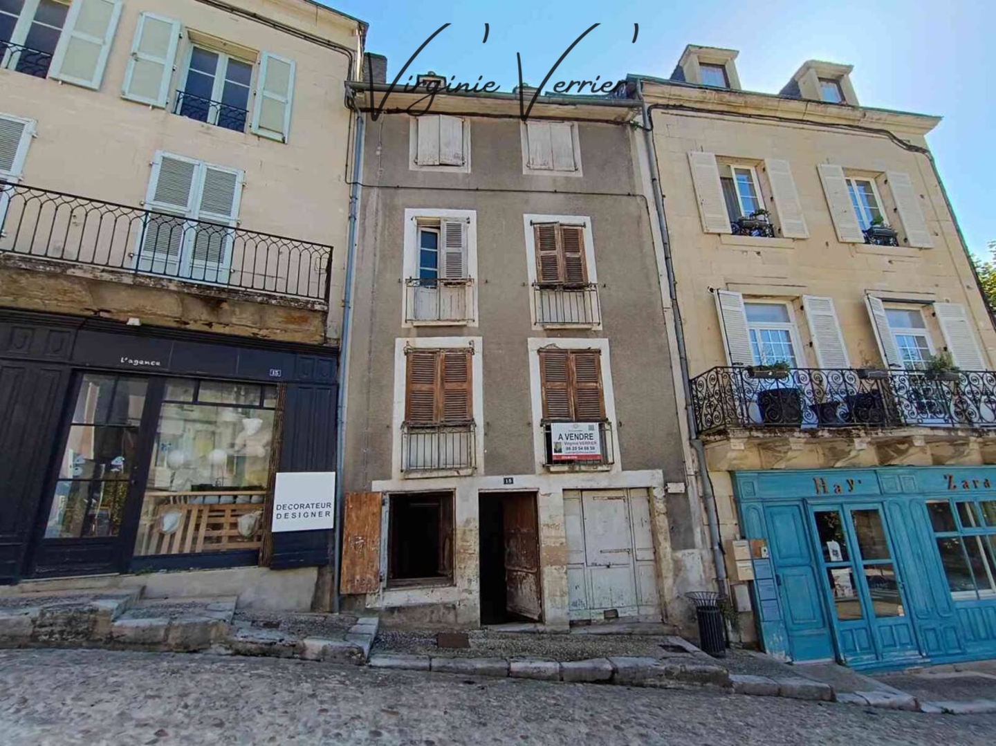 Photo 1 : Vente Immeuble 9 pièces Terrasson-Lavilledieu 130 m²
