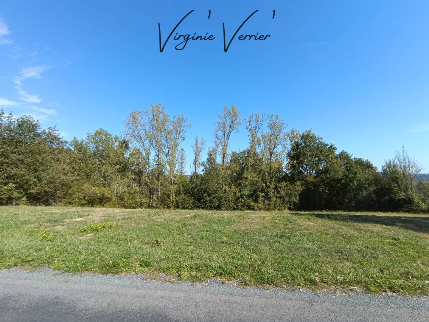 Photo 2 : Vente Terrain Brignac-la-Plaine 1850 m²