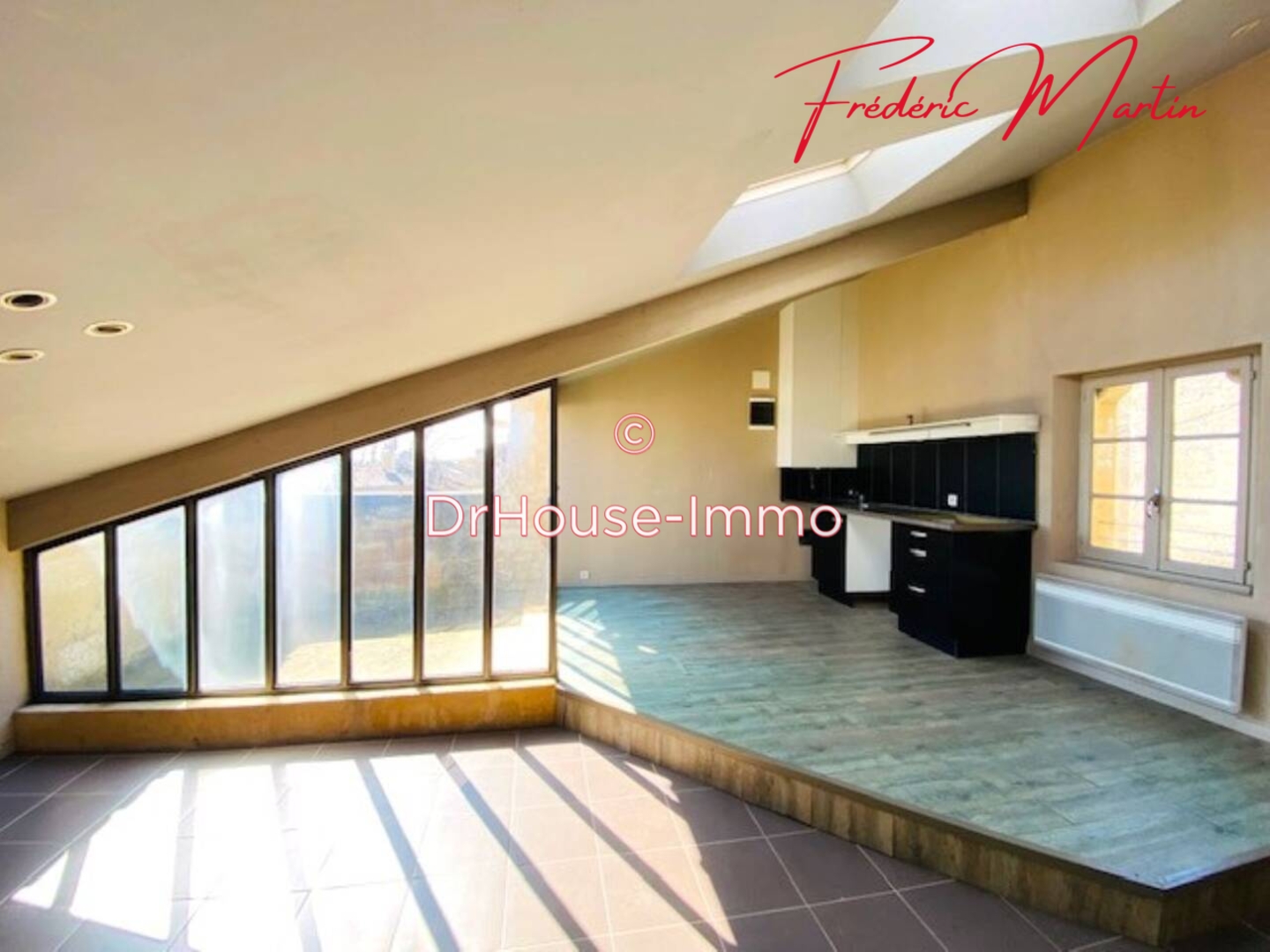 Photo 2 : Vente Maison 8 pièces Uzès 135 m²