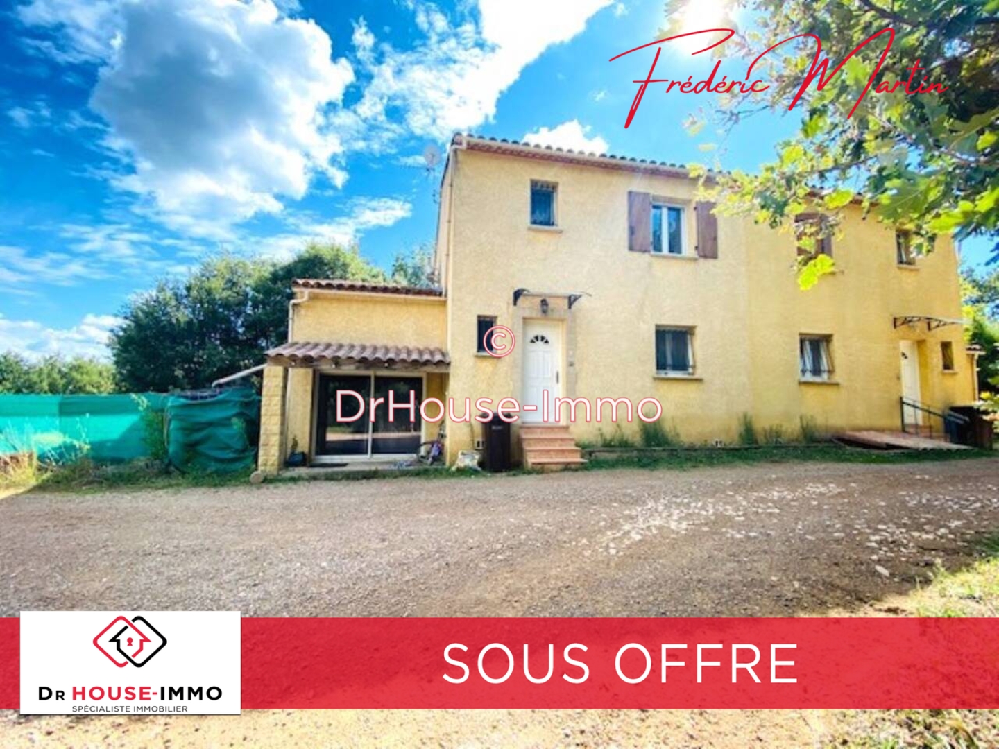 Photo 1 : Vente Maison 8 pièces Foissac 180 m²