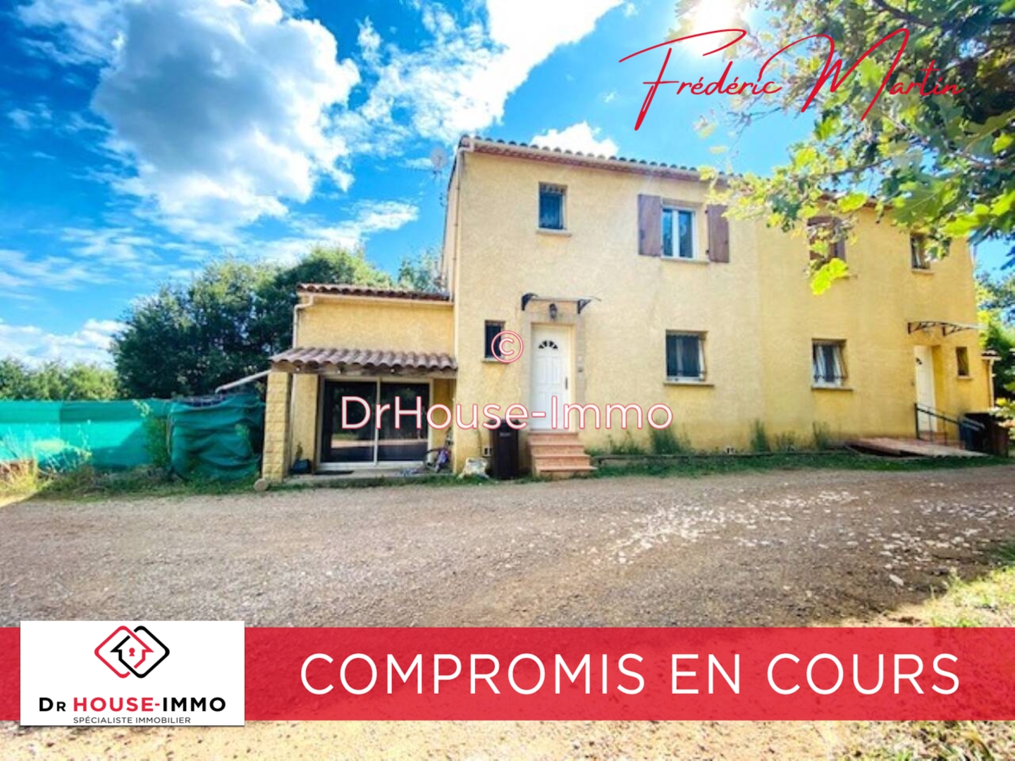 Photo 1 : Vente Maison 8 pièces Foissac 180 m²