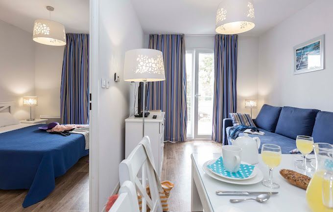 Programme neuf : Le petit pont (33990)