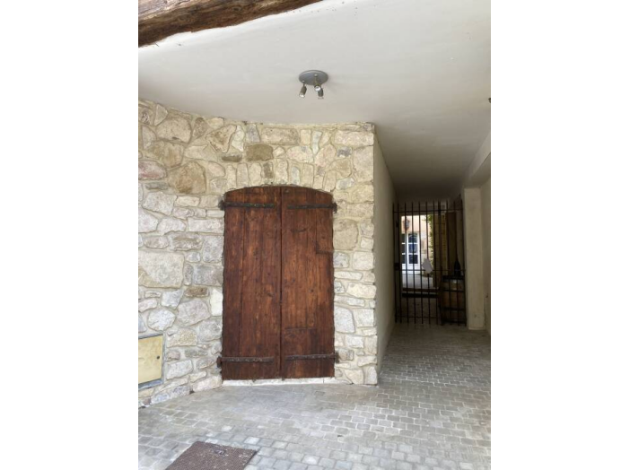 Commerce de 80m² - 2 pièces
