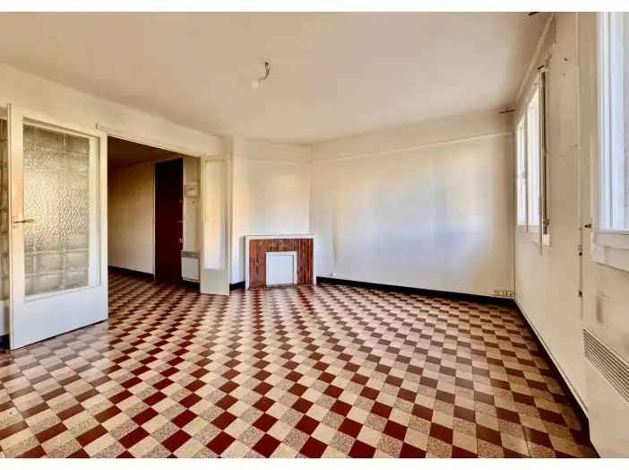 Appartement 2 pièces de 48 m² - Hyères (83400)