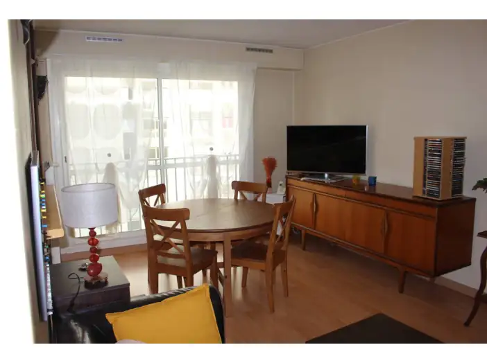 Image des la section Servies