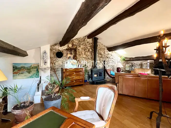 Maison 4 pièces de 93 m² - Montauroux (83440)