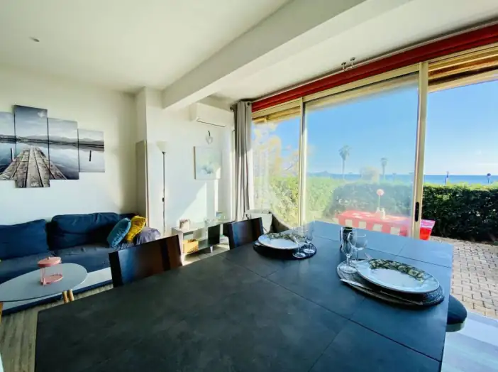 Appartement 1 pièce de 31 m² - Fréjus (83370)