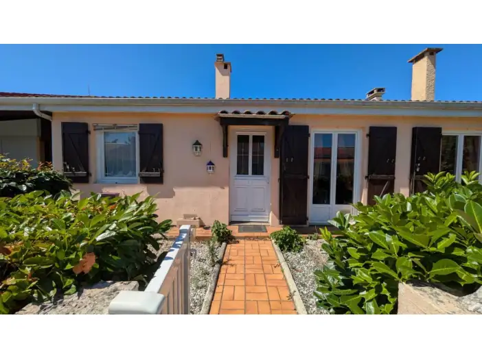 Maison 4 pièces de 100 m² - Pessac (33600)