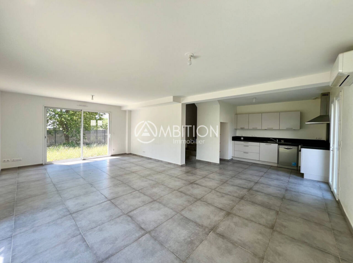 Maison de 100m² - 4 pièces