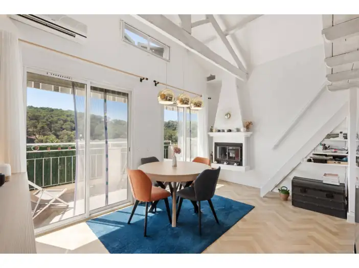 Image des la section Servies