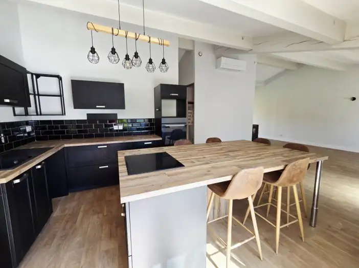 Maison 6 pièces de 148 m² - Mirepeisset (11120)