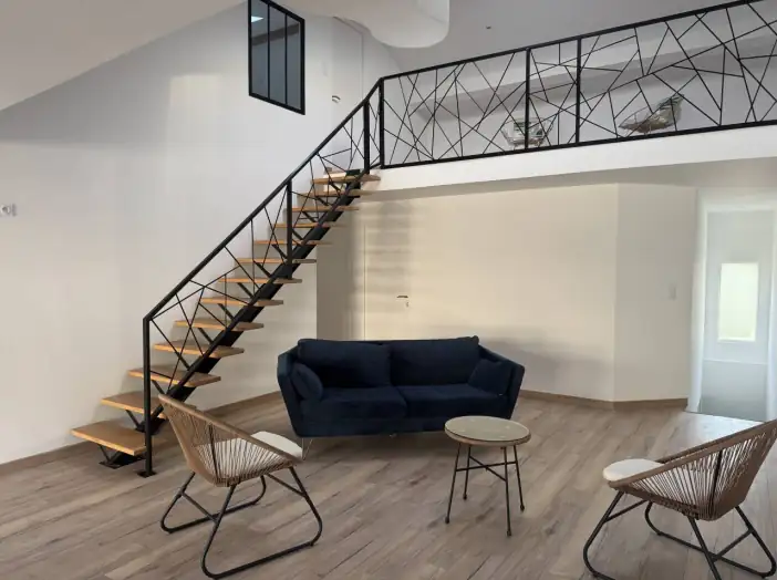 Maison 7 pièces de 160 m² - Trélissac (24750)