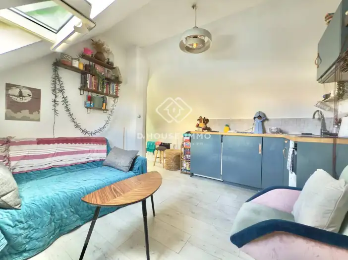 Appartement 1 pièce de 21 m² - Paris (75010)