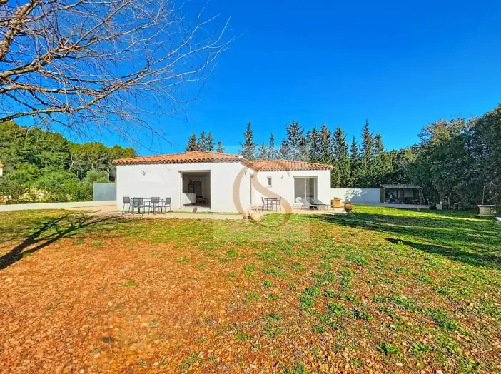 Image des la section Servies