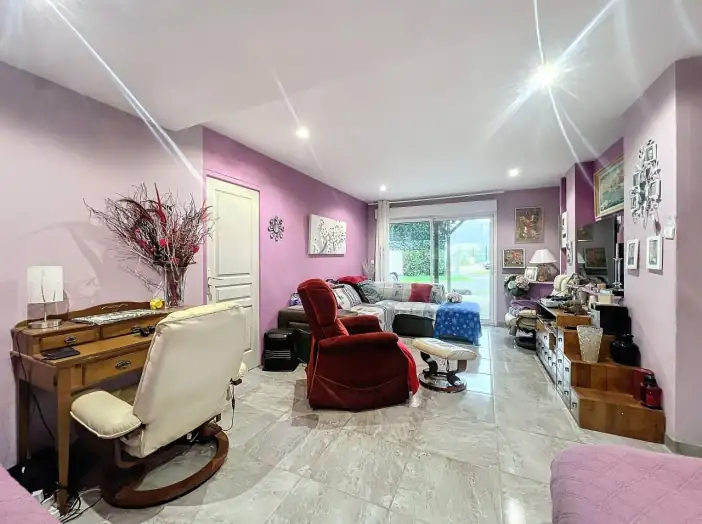 Appartement 3 pièces de 75 m² - Guillerval (91690)