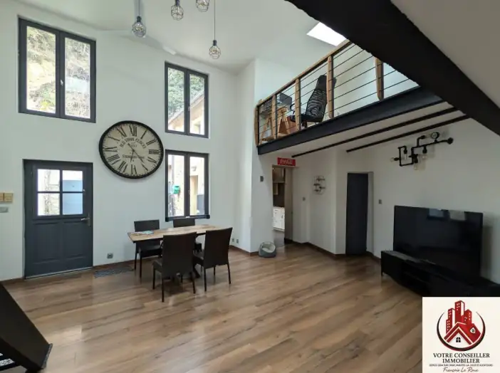 Maison 6 pièces de 129 m² - Bennecourt (78270)