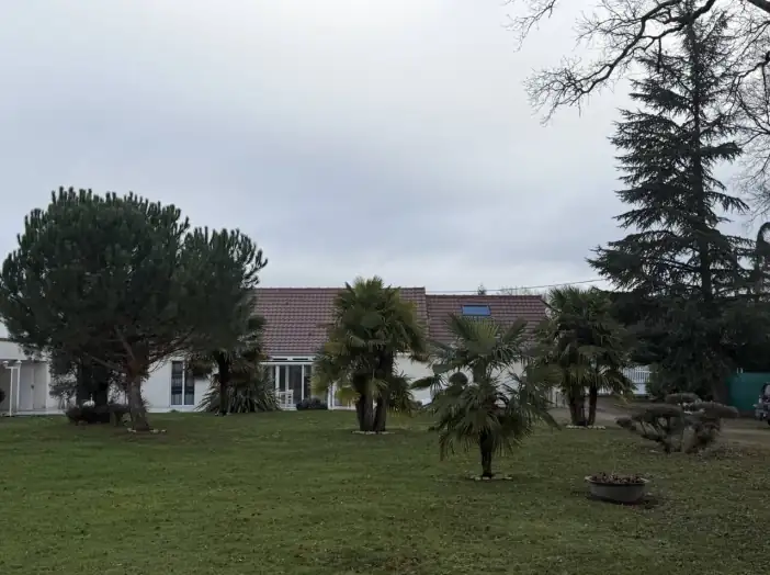 Maison 7 pièces de 178 m² - Saint-Denis-en-Val (45560)