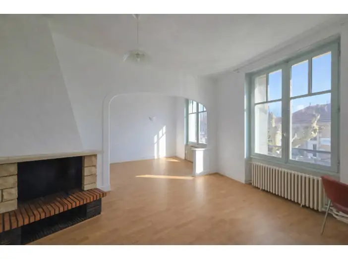 Appartement 2 pièces de 62 m² - Vierzon (18100)