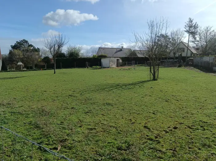 Terrain de 1 331 m² - Amblie (14480)