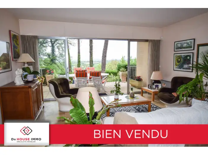 Image des la section Servies