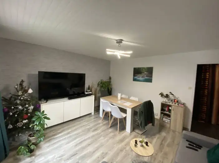 Image des la section Servies