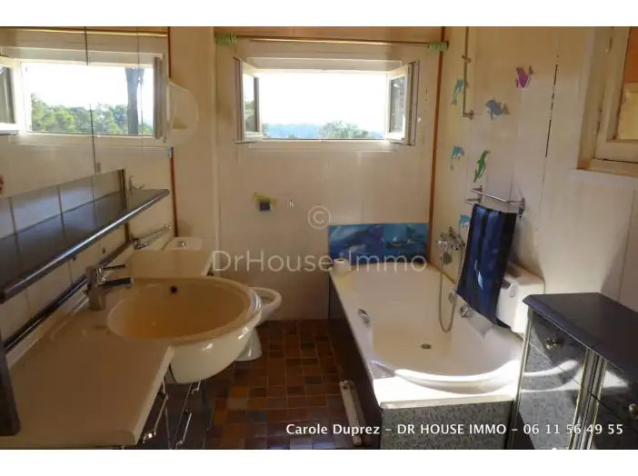 Image des la section Servies