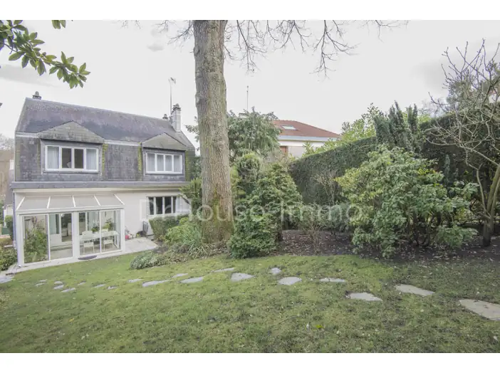 Image des la section Servies