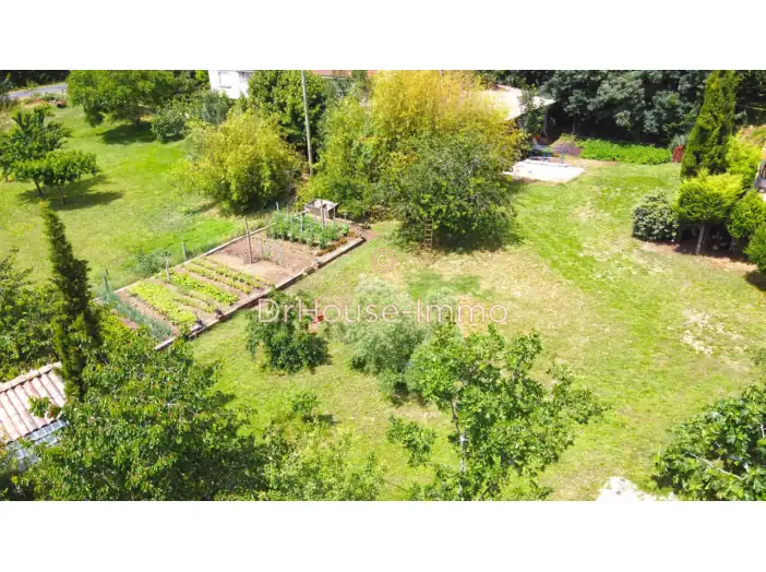 Image des la section Servies