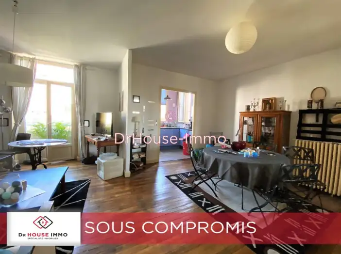 Image des la section Servies