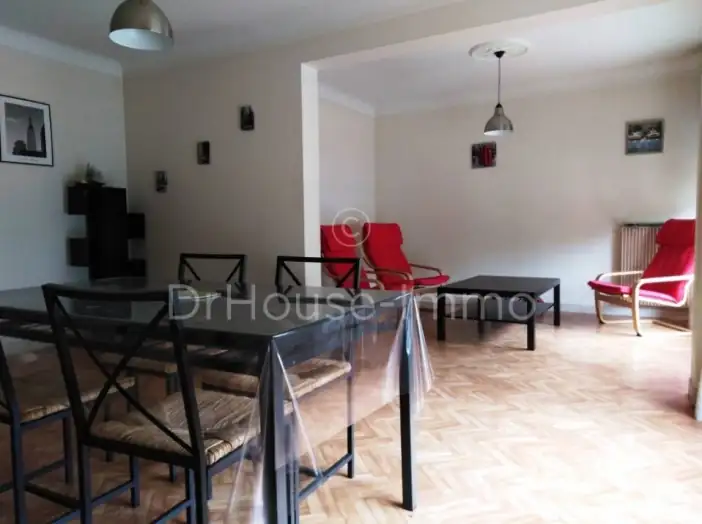 Image des la section Servies