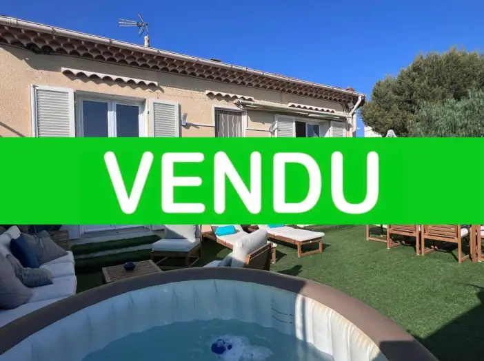 Maison 8 pièces de 182 m² - La Ciotat (13600)