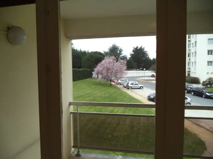 Image des la section Servies