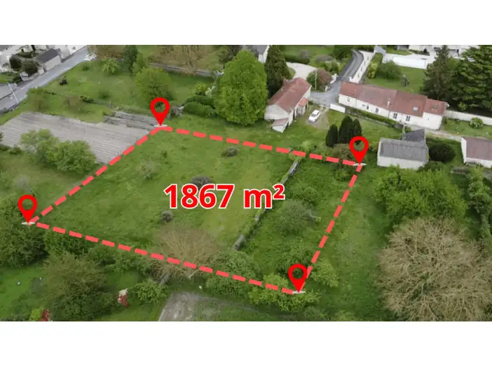 Terrain de 1 867 m² - Châtellerault (86100)