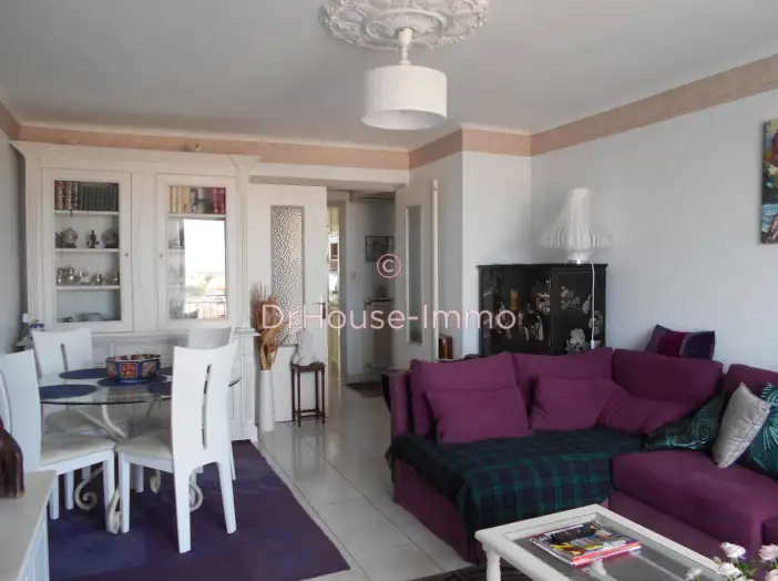 Image des la section Servies