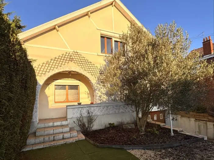 Image des la section Servies