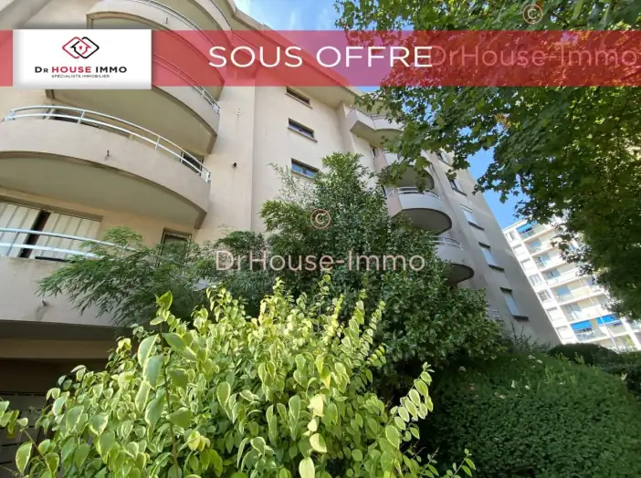 Image des la section Servies