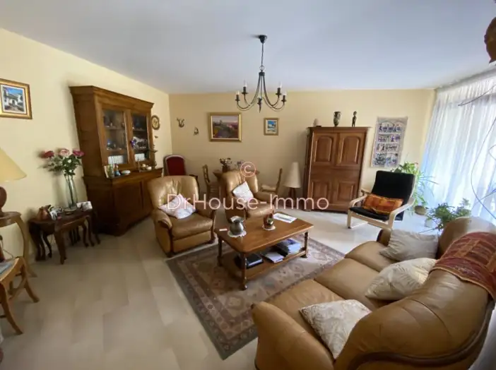 Image des la section Servies