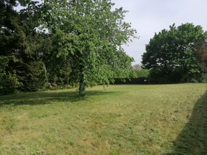 Terrain de 1 614 m² - Olivet (45160)