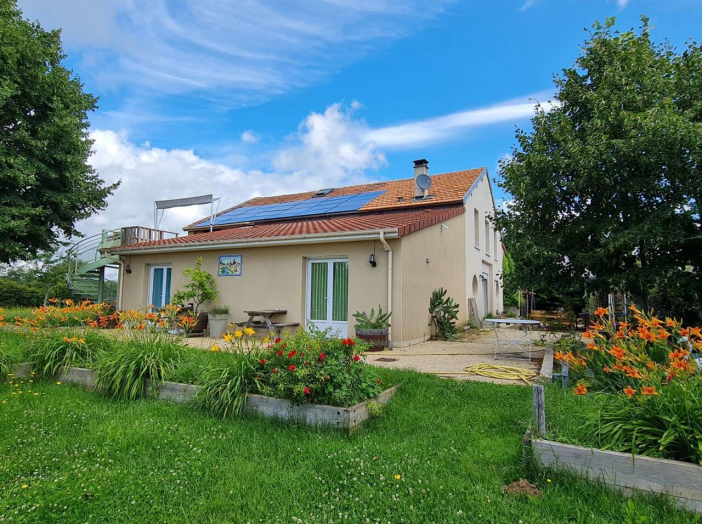 Maison de 300m² 9 pièces