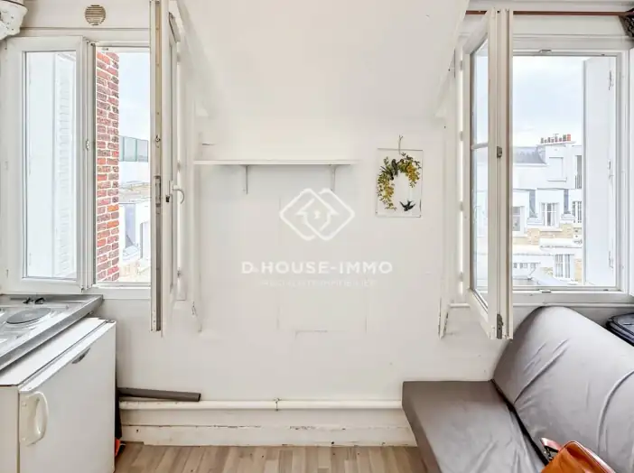 Appartement 1 pièce de 9 m² - Paris (75016)