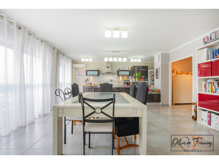 Appartement de 105m² - 4 pièces