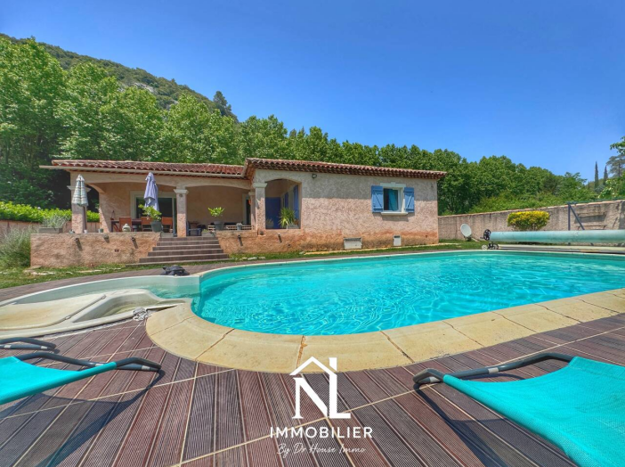 Maison de 179m² - 6 pièces