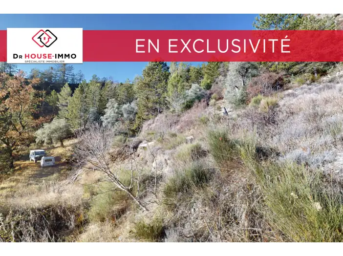 Terrain de 34 589 m² - Puget-Théniers (06260)