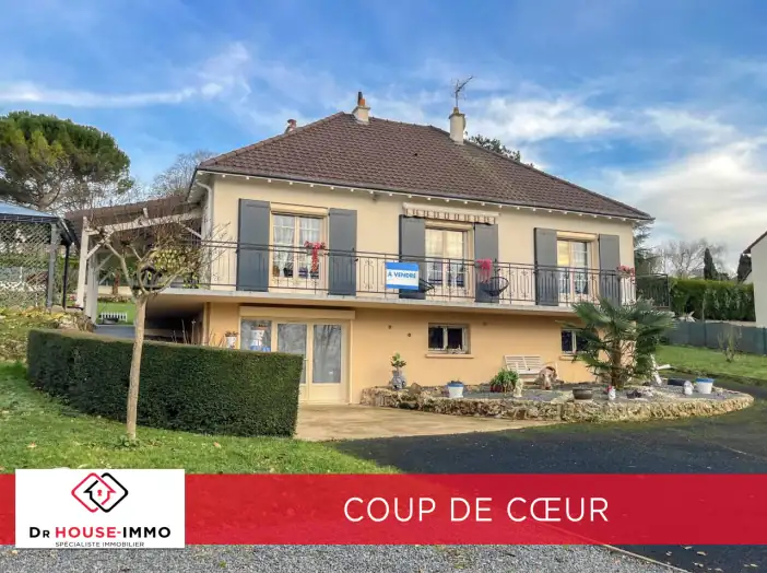 Maison 7 pièces de 157 m² - Châtellerault (86100)