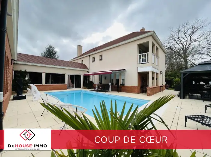 Maison 9 pièces de 282 m² - Étiolles (91450)