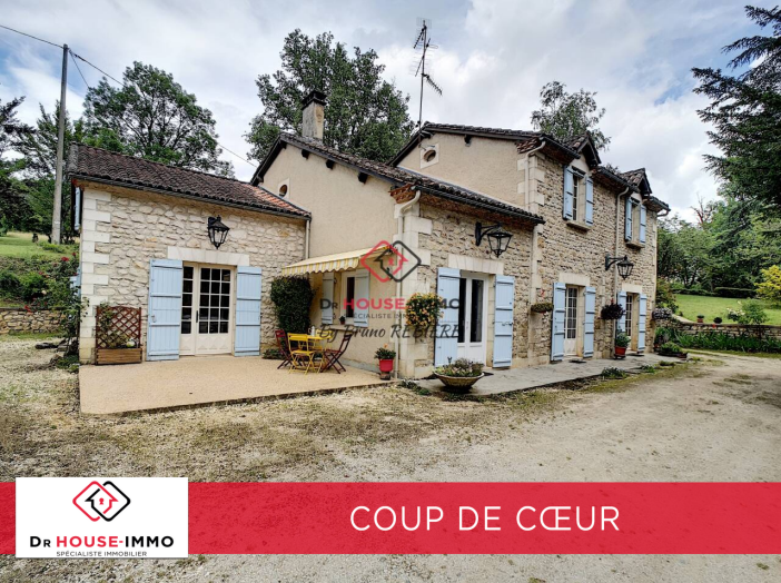 Maison de 260m² - 8 pièces